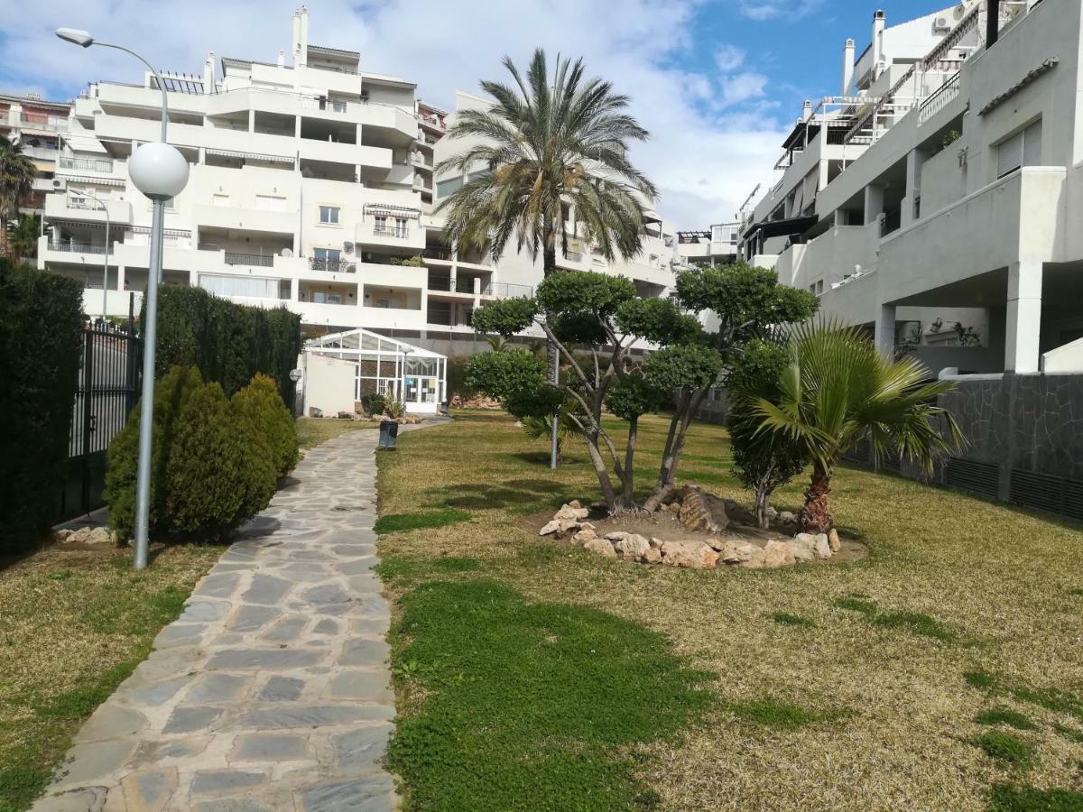 Real Torrequebrada Apartment Benalmadena Bagian luar foto