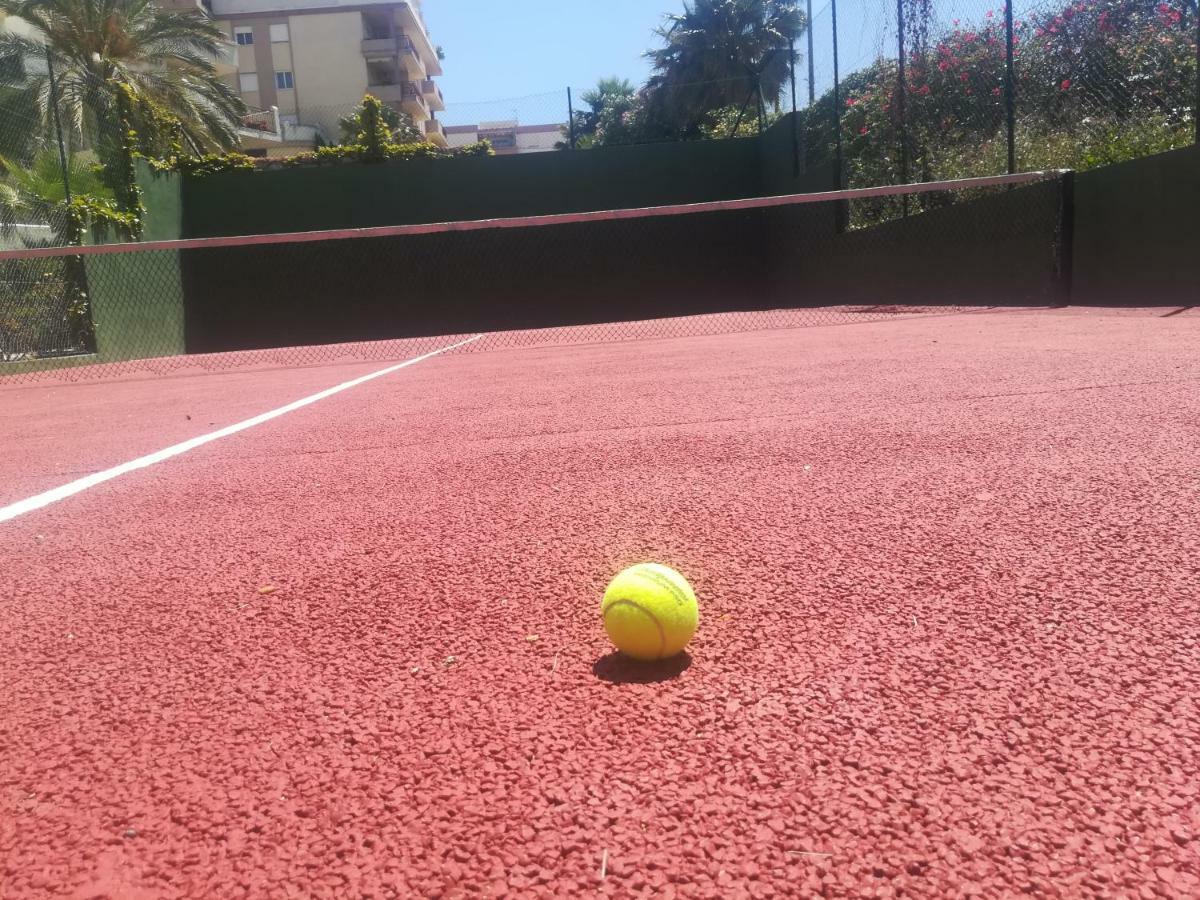 Real Torrequebrada Apartment Benalmadena Bagian luar foto