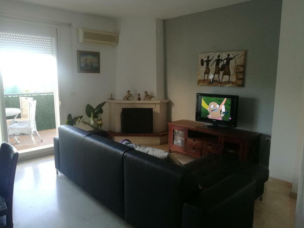 Real Torrequebrada Apartment Benalmadena Bagian luar foto